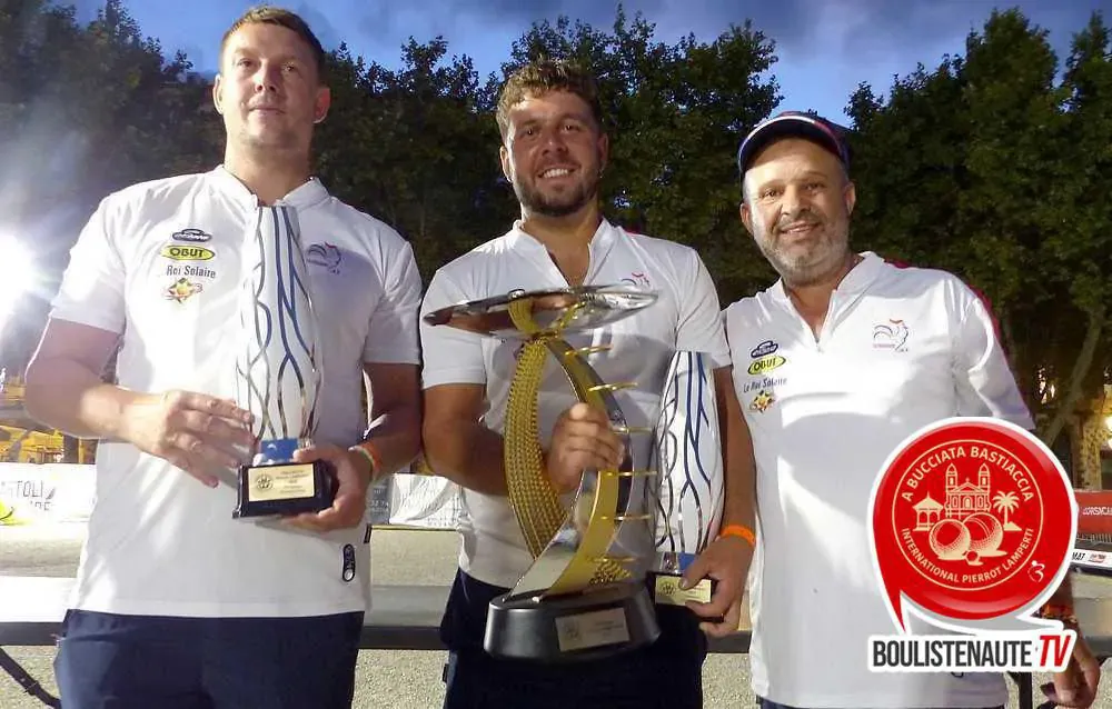 Les vainqueurs du Lamperti 2025 avec leurs trophées